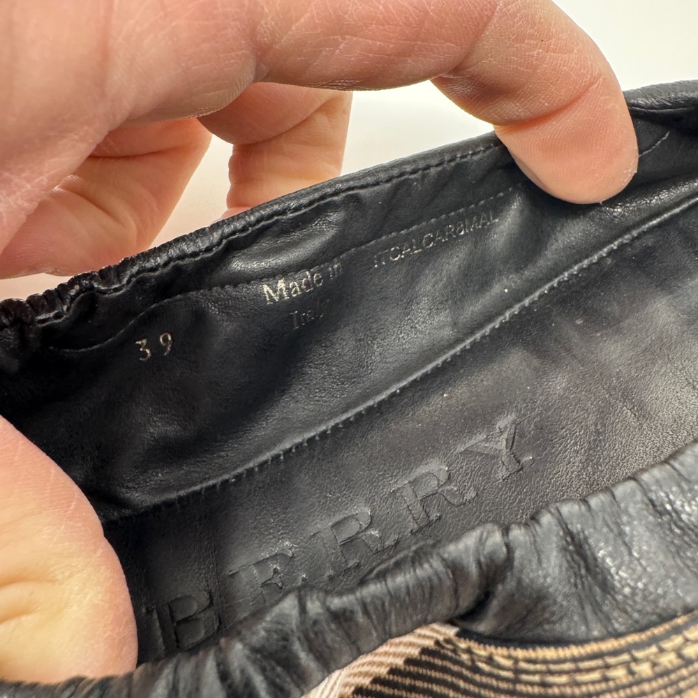 Women’s Burberry Ballerina Flats 39 - Picture 4 of 5